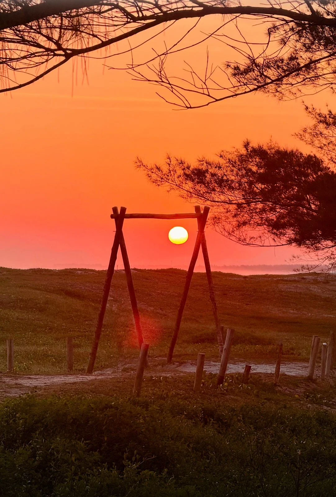 Pôr do sol na Praia Grande em Arraial do Cabo